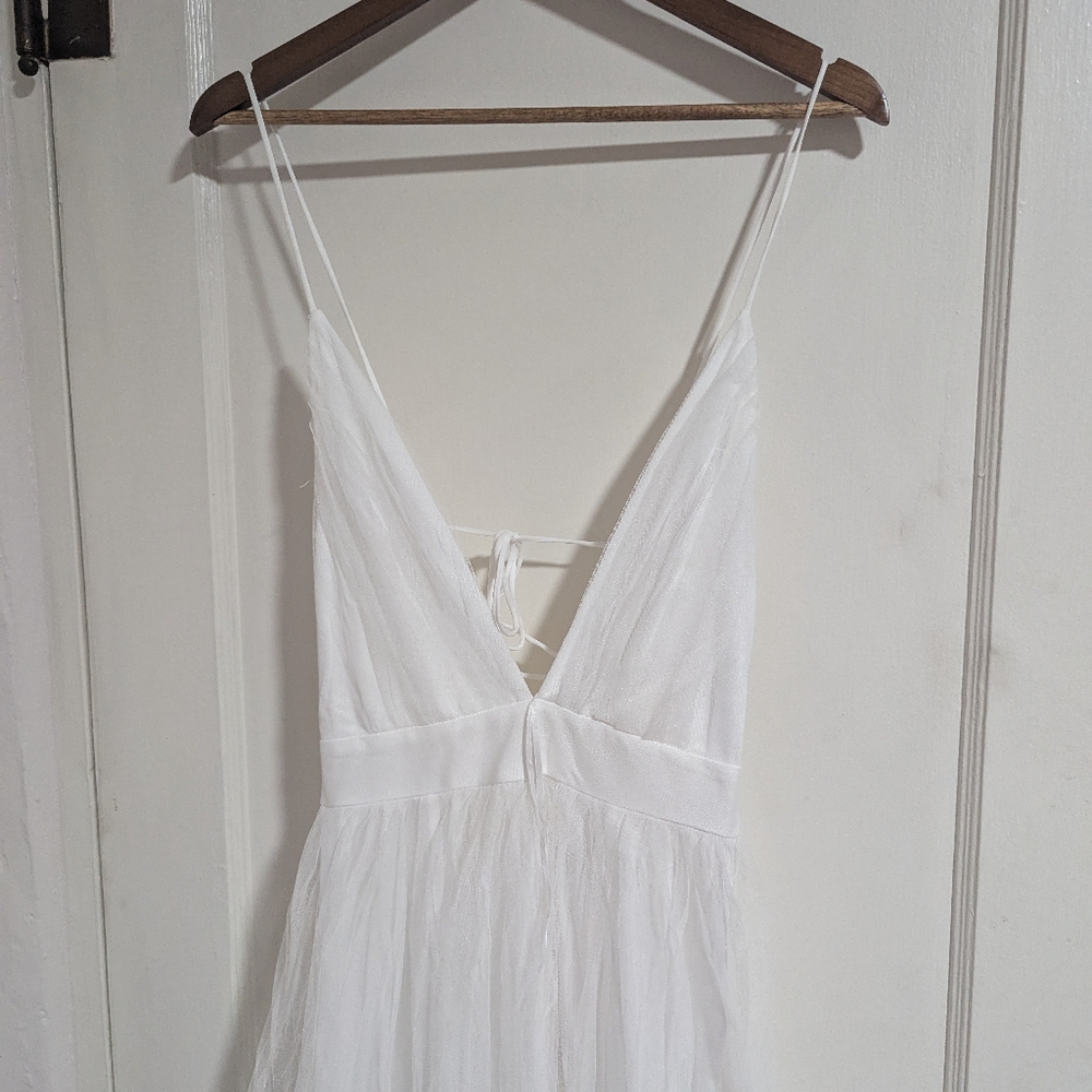 NWT Self tie straps white dress